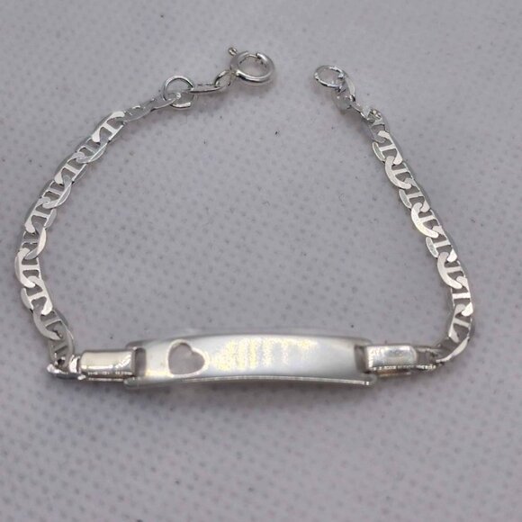 NEW   Sterling Silver 925 Heart Bracelet - Picture 1 of 3
